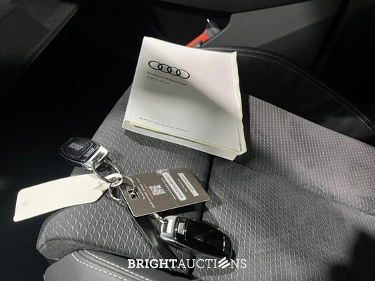 Audi Q8 55 S Edition Quattro 115 kWh 408pk 2023 (Origineel-NL), X-740-GR