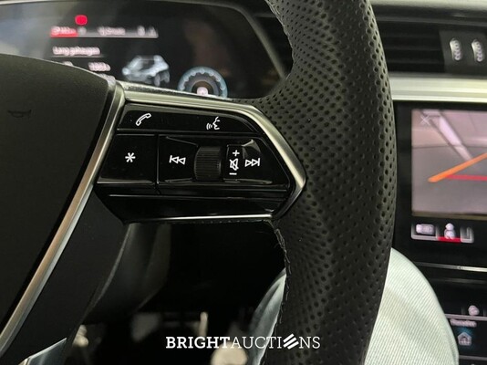 Audi Q8 55 S Edition Quattro 115 kWh 408pk 2023 (Origineel-NL), X-740-GR