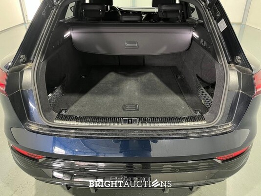 Audi Q8 55 S Edition Quattro 115 kWh 408pk 2023 (Origineel-NL), X-740-GR