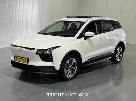 BRIGHT AUCTIONS: Premium Daily Driver & Electric Vehicle Auction