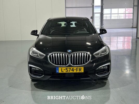 BMW 118i 1-serie Business Edition Plus 136pk 2021 (Origineel-NL) 1-Serie, L-574-FR