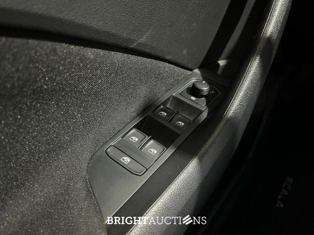 Škoda Scala Ambition 1.0 TSI 110pk 2021, L-699-FG