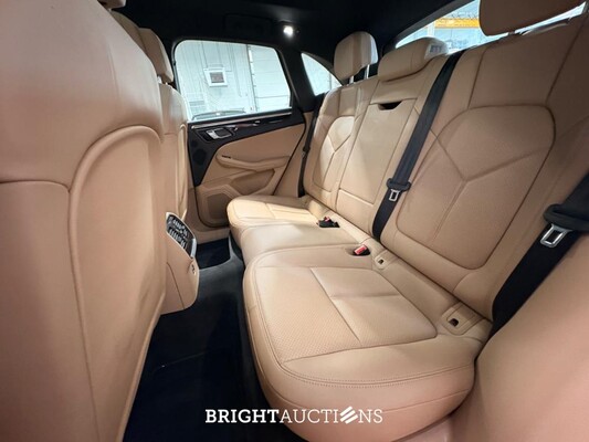 Porsche Macan 2.0 245pk 2020, J-631-JX