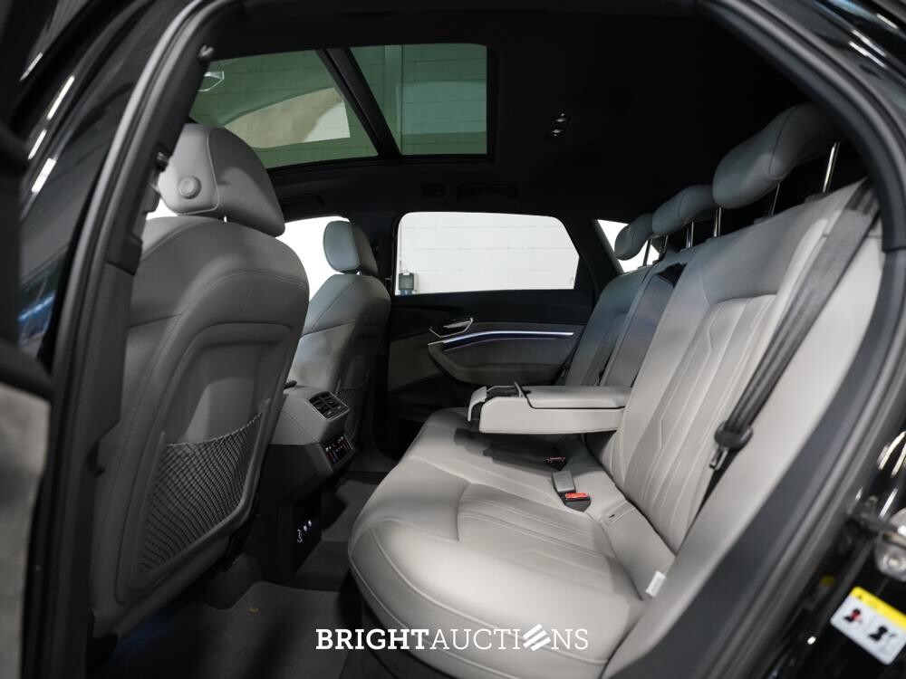 Audi e-tron 55 advanced Pro Line Plus Quattro 95 kWh 408pk 2018, N-406-PB