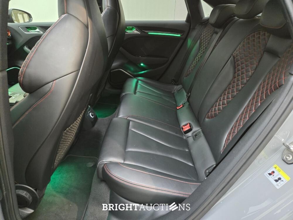 Audi A3 RS3 Limousine RS 3 2.5 TFSI Quattro 400pk 2018, GRR-12-J