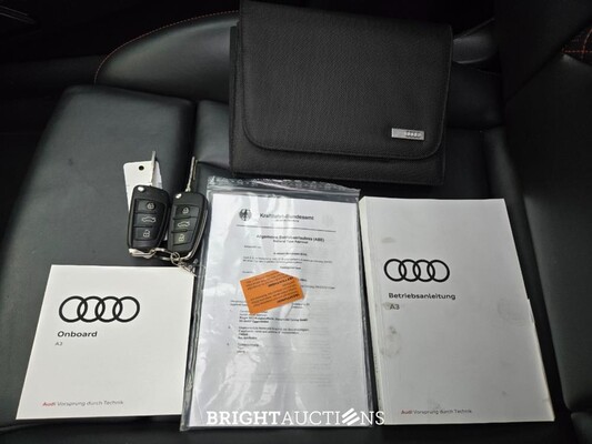 Audi A3 RS3 Limousine RS 3 2.5 TFSI Quattro 400pk 2018, GRR-12-J
