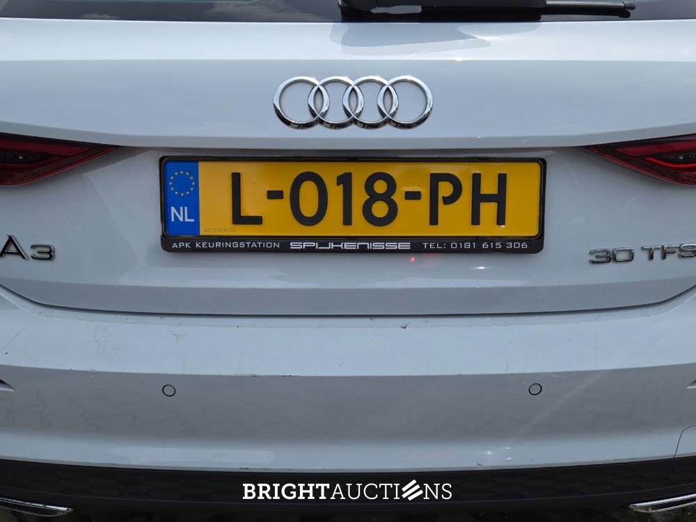 Audi A3 Sportback 30 S edition TFSI 110pk 2021 (Origineel-NL), L-018-PH