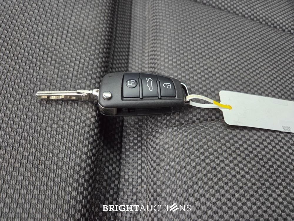 Audi A3 Sportback CoD Sport S-Line Edition 1.4 TFSI 150pk 2017 (Origineel-NL), PF-852-H