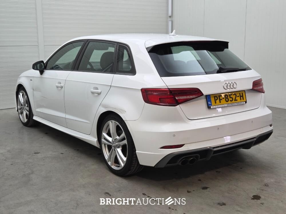 Audi A3 Sportback CoD Sport S-Line Edition 1.4 TFSI 150pk 2017 (Origineel-NL), PF-852-H