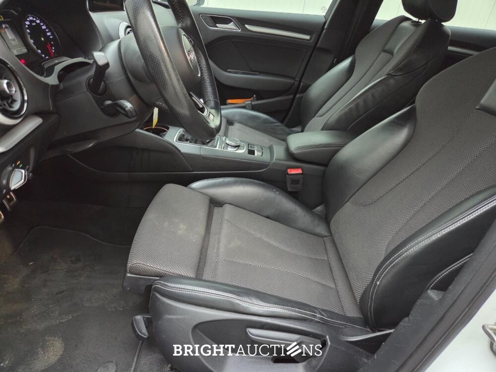 Audi A3 Sportback CoD Sport S-Line Edition 1.4 TFSI 150pk 2017 (Origineel-NL), PF-852-H
