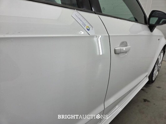 Audi A3 Sportback CoD Sport S-Line Edition 1.4 TFSI 150pk 2017 (Origineel-NL), PF-852-H