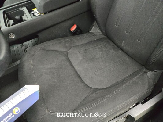 Land Rover Defender D200 110 SE 2.0 200pk 2020, VPV-25-J