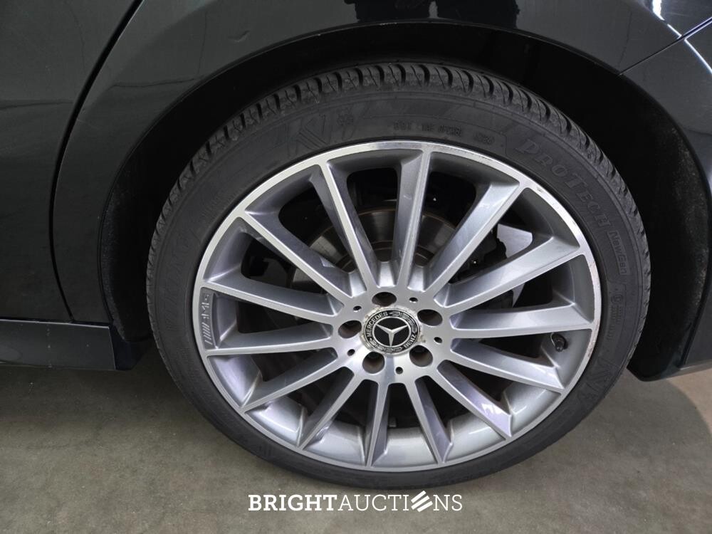 Mercedes-Benz CLA180 Shooting Brake Premium Plus 136pk 2020 CLA-Klasse, K-174-LK