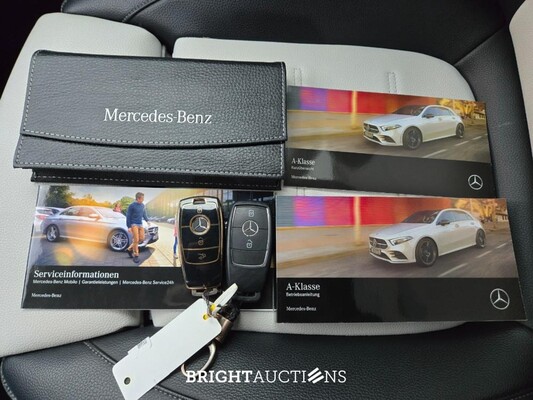 Mercedes-Benz A180 Business Solution AMG 136pk 2019 A-klasse, X-073-VB