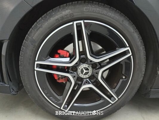 Mercedes-Benz A180 Business Solution AMG 136pk 2019 A-klasse, X-073-VB