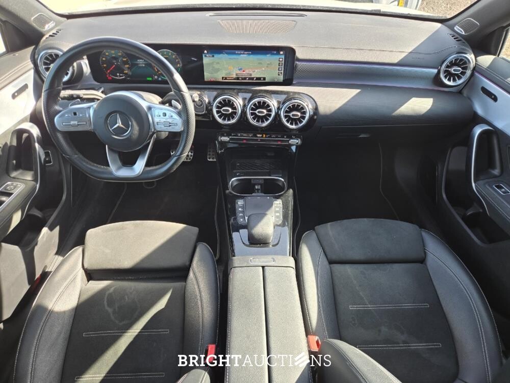 Mercedes-Benz A250 e Business Solution AMG Limited 262pk 2021 A-klasse, S-301-RB