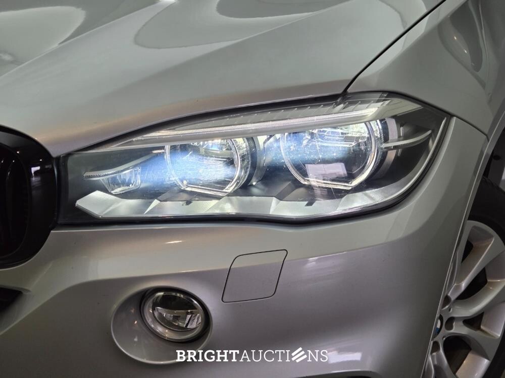 BMW X5 xDrive40e iPerformance 358pk 2017, T-916-JG