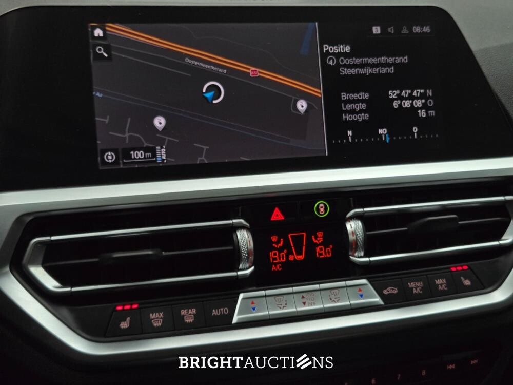 BMW 320e 3-serie Business Edition Plus 276pk 2022 (Origineel-NL) 3-Serie, P-097-PN