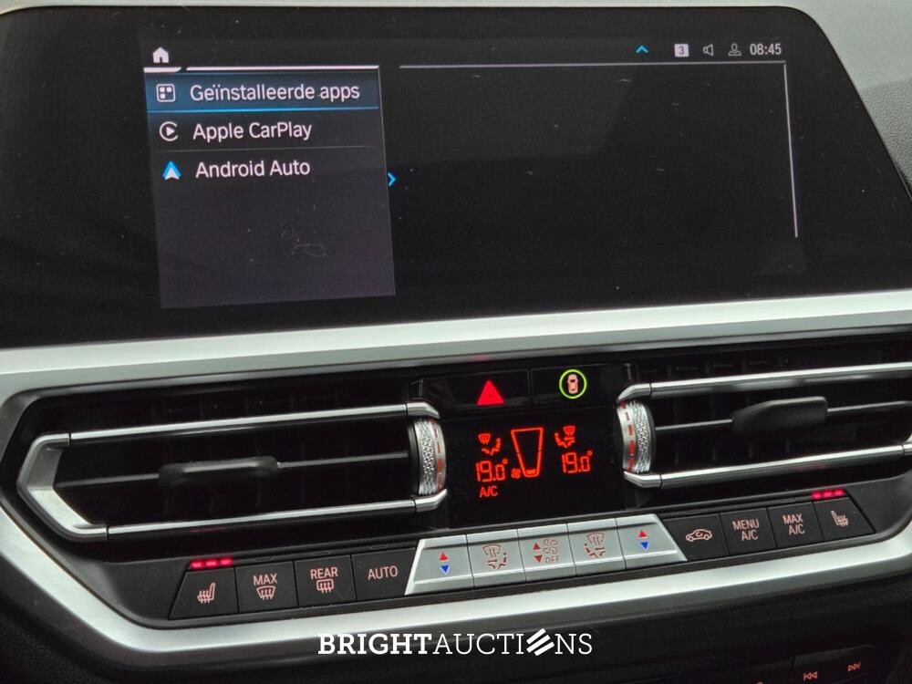 BMW 320e 3-serie Business Edition Plus 276pk 2022 (Origineel-NL) 3-Serie, P-097-PN