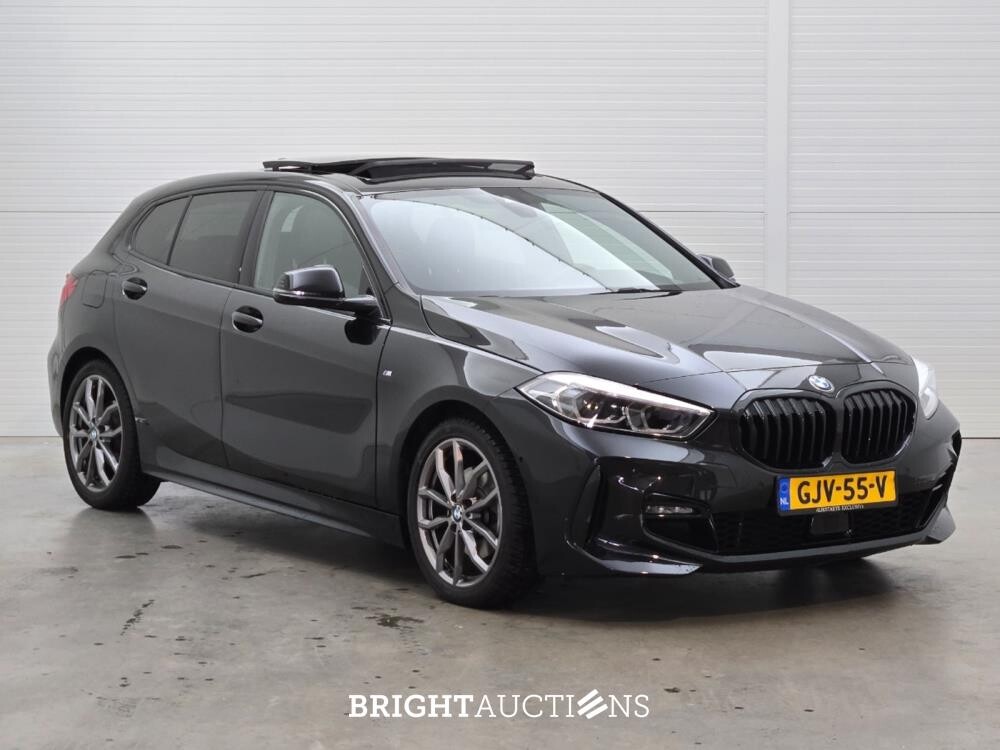 BMW 118i 1-serie Executive 136pk 2023 1-Serie, GJV-55-V
