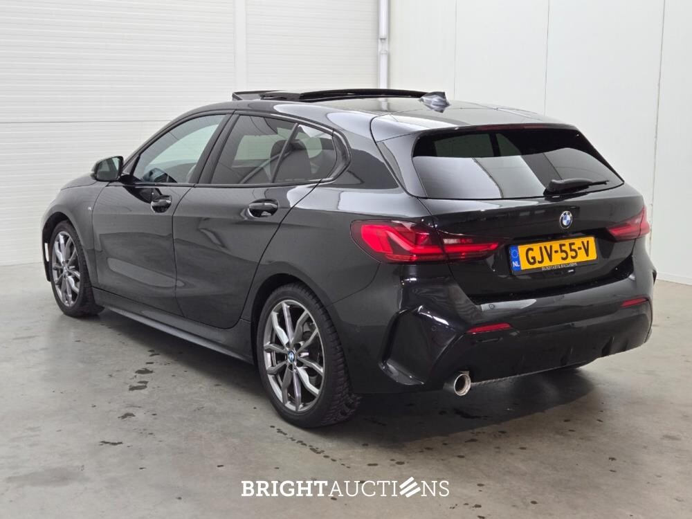 BMW 118i 1-serie Executive 136pk 2023 1-Serie, GJV-55-V