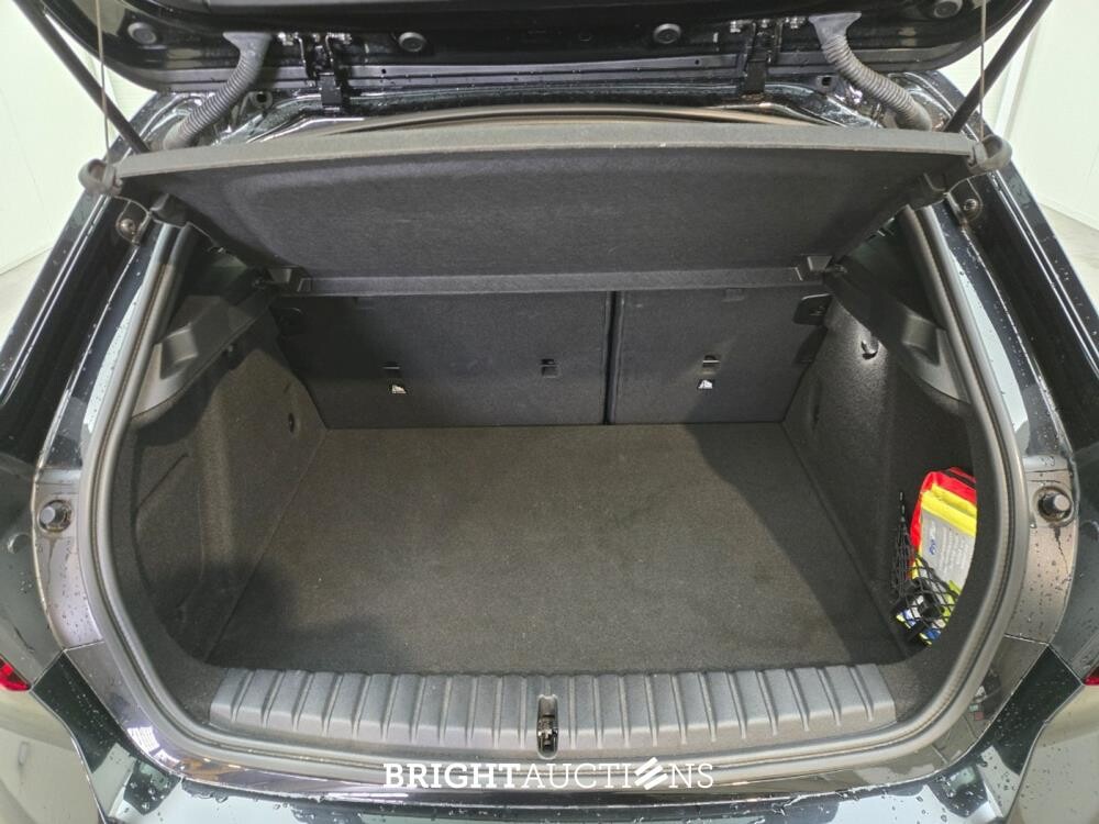 BMW 118i 1-serie Executive 136pk 2023 1-Serie, GJV-55-V