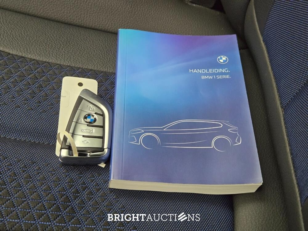 BMW 118i 1-serie Executive 136pk 2023 1-Serie, GJV-55-V