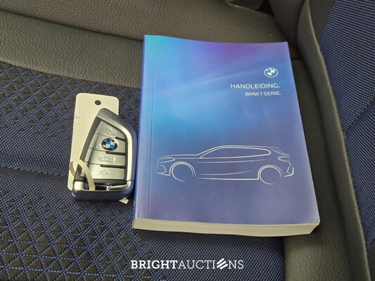 BMW 118i 1-serie Executive 136pk 2023 1-Serie, GJV-55-V