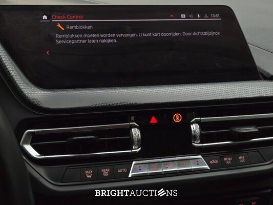 BMW 118i 1-serie Executive Edition 140pk 2020 (Origineel-NL) 1-Serie, J-315-DD
