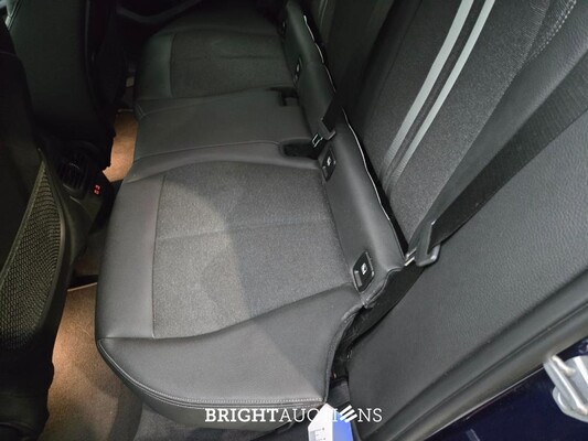 BMW 118i 1-serie Executive Edition 140pk 2020 (Origineel-NL) 1-Serie, J-315-DD