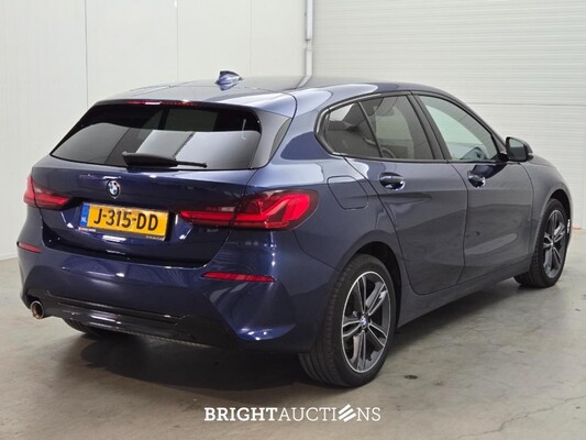 BMW 118i 1-serie Executive Edition 140pk 2020 (Origineel-NL) 1-Serie, J-315-DD