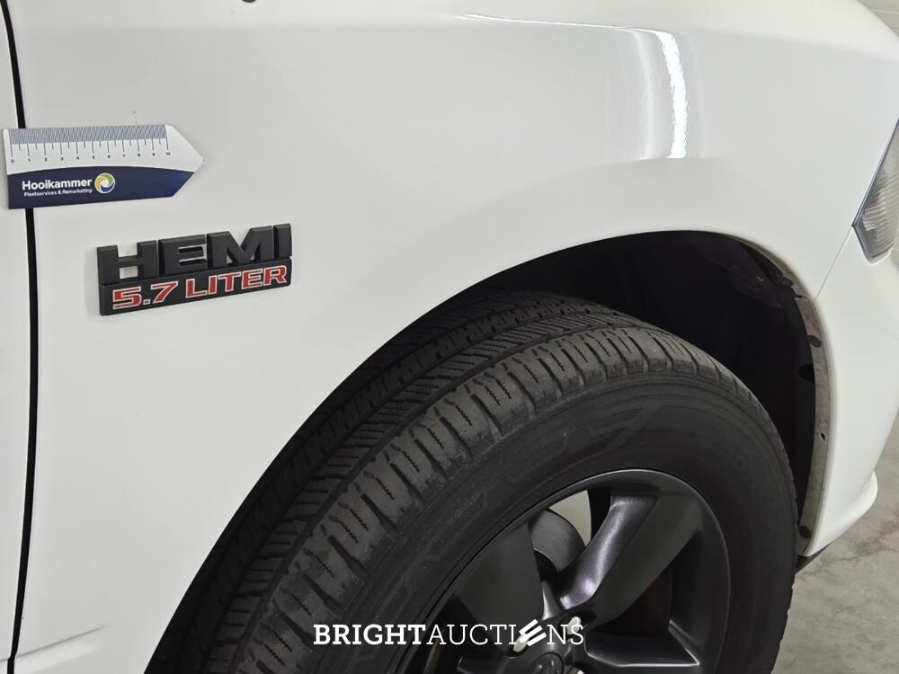 Dodge RAM 1500 CLASSIC 401pk 2023 (Origineel-NL), VZG-89-Z