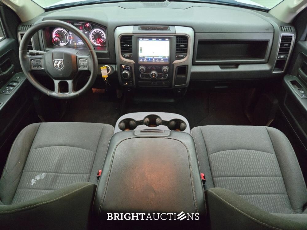 Dodge RAM 1500 CLASSIC 401pk 2023 (Origineel-NL), VZG-89-Z