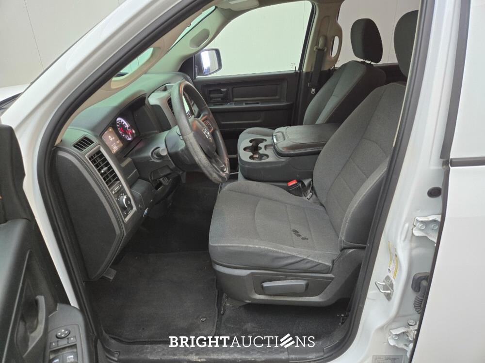 Dodge RAM 1500 CLASSIC 401pk 2023 (Origineel-NL), VZG-89-Z