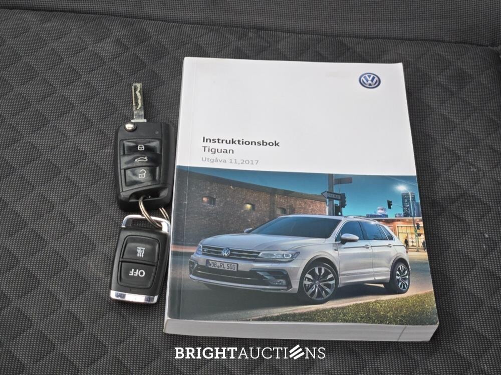 Volkswagen Tiguan 4Motion Highline Business R 1.4 TSI 150pk 2018, T-157-RP
