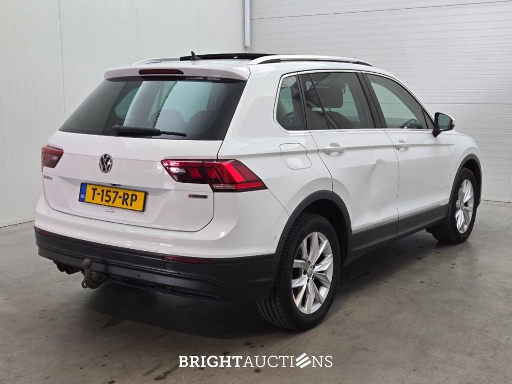 Volkswagen Tiguan 4Motion Highline Business R 1.4 TSI 150pk 2018, T-157-RP