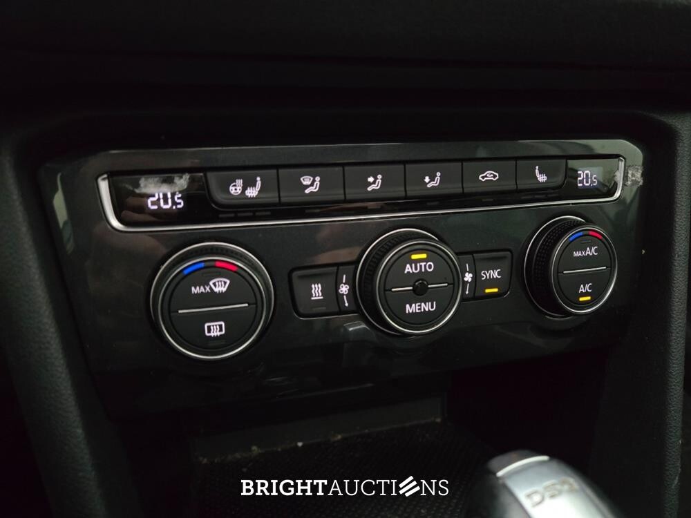 Volkswagen Tiguan 4Motion Highline Business R 1.4 TSI 150pk 2018, T-157-RP