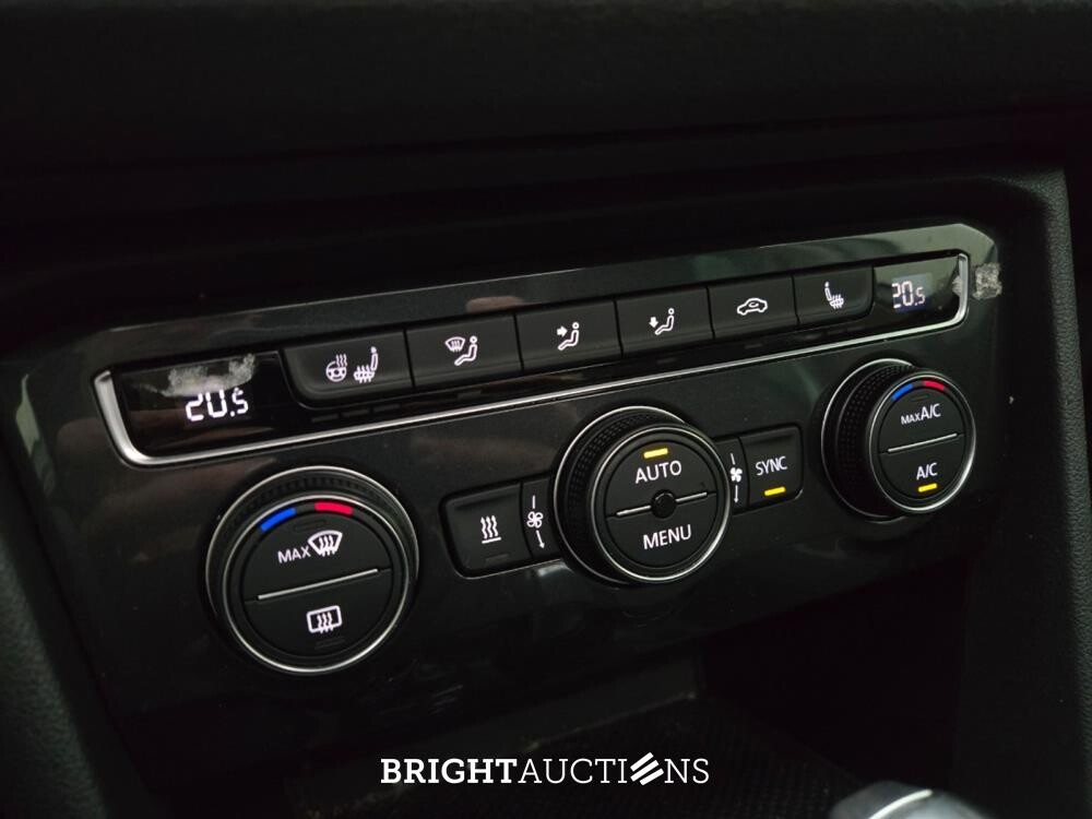 Volkswagen Tiguan 4Motion Highline Business R 1.4 TSI 150pk 2018, T-157-RP