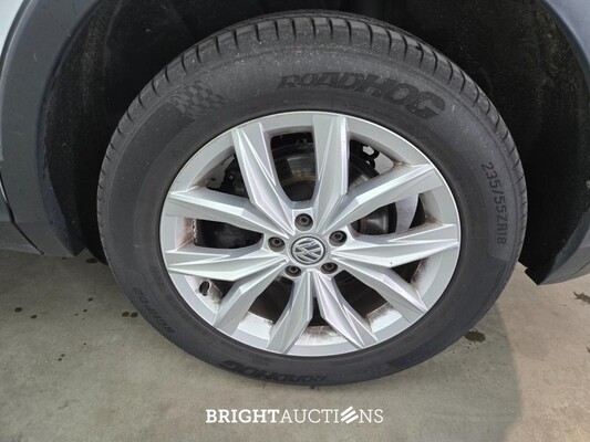 Volkswagen Tiguan 4Motion Highline Business R 1.4 TSI 150pk 2018, T-157-RP