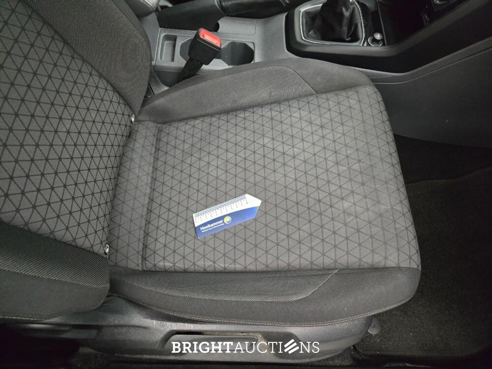 Volkswagen T-Cross Life 1.0 TSI 95pk 2019 (Origineel-NL), ZN-098-F