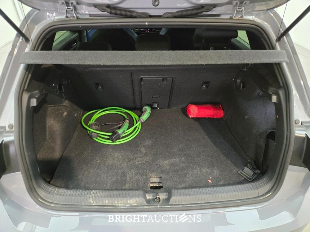 Volkswagen Golf eHybrid GTE 1.4 258pk 2021, X-336-HS