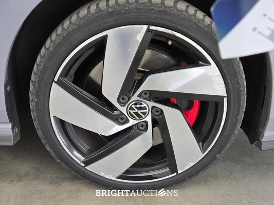 Volkswagen Golf eHybrid GTE 1.4 258pk 2021, X-336-HS
