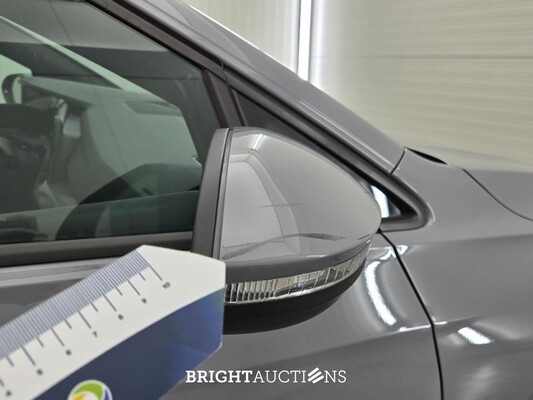 Volkswagen Golf eHybrid GTE 1.4 258pk 2021, X-336-HS