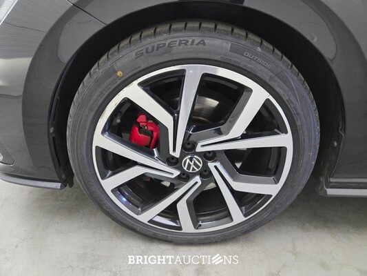 Volkswagen Polo GTI 2.0 TSI 200pk 2020, S-839-GR
