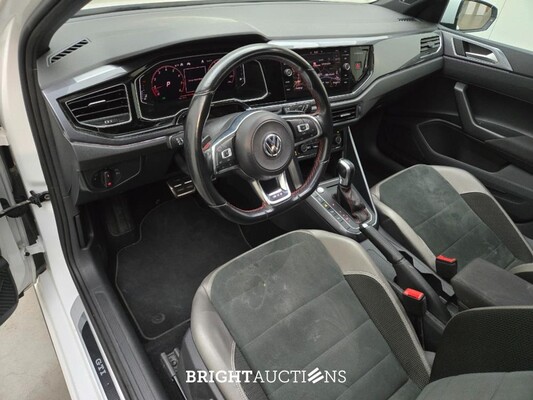 Volkswagen Polo GTI 2.0 TSI 200pk 2019, S-042-KX