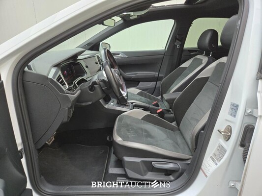 Volkswagen Polo GTI 2.0 TSI 200pk 2019, S-042-KX