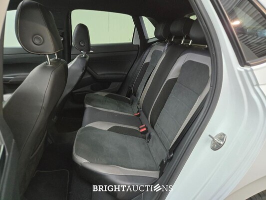 Volkswagen Polo GTI 2.0 TSI 200pk 2019, S-042-KX