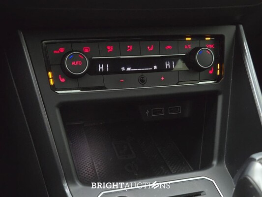 Volkswagen Polo GTI 2.0 TSI 200pk 2019, S-042-KX
