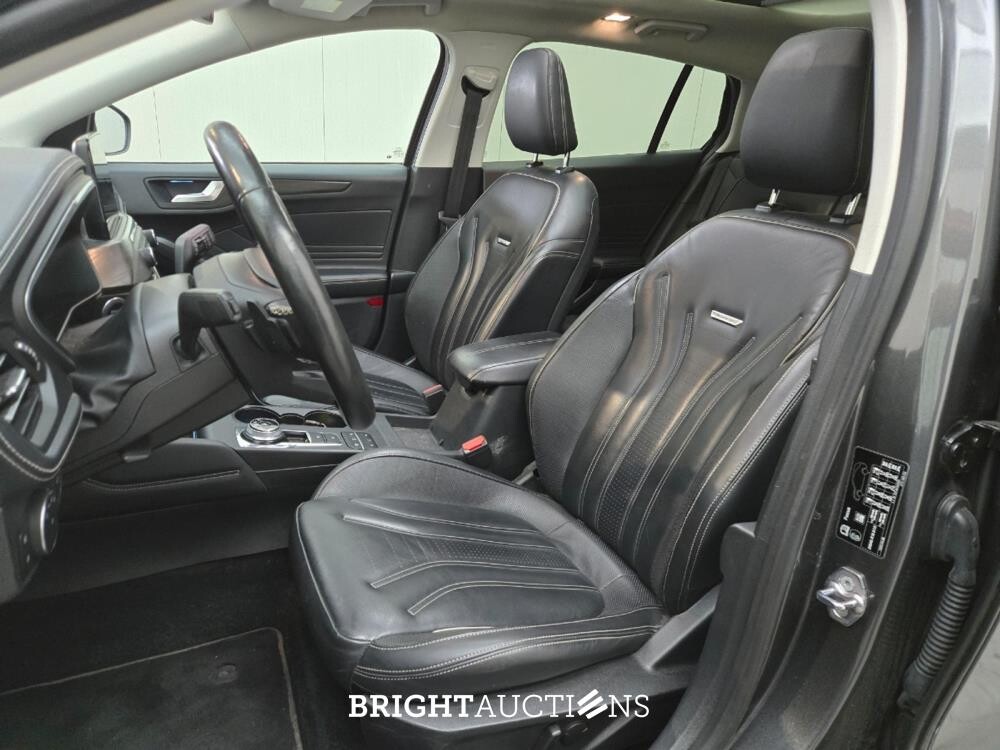 Ford Focus Wagon Vignale 1.5 EcoBoost 150pk 2019 (Origineel-NL), XF-786-S