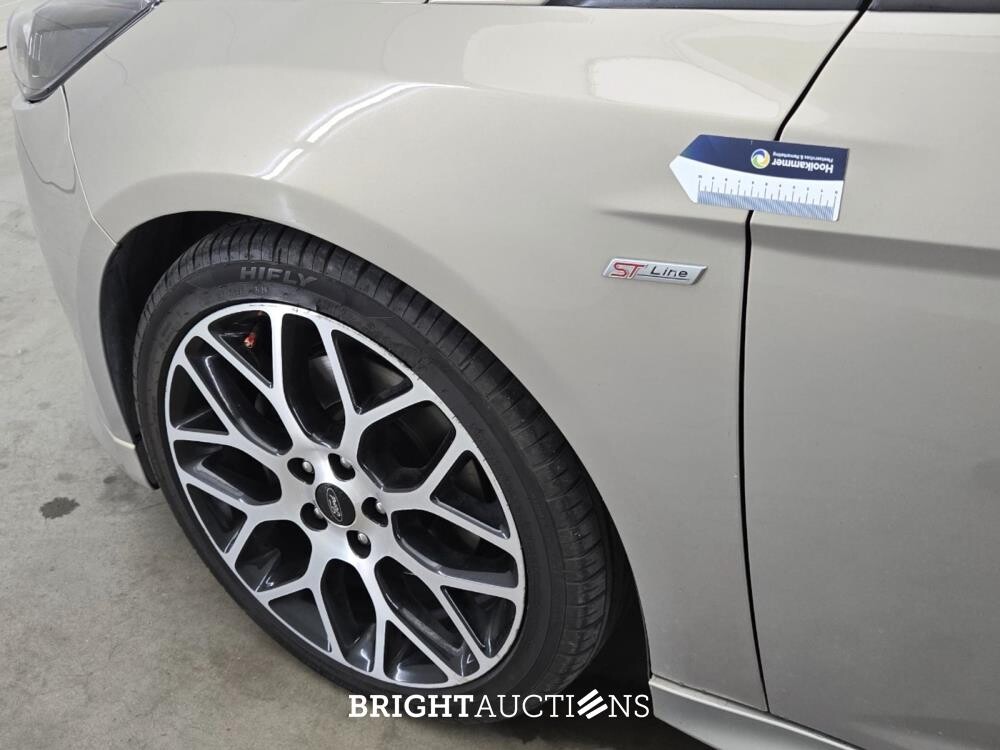 Ford Focus Titanium 1.5 150pk 2017, R-838-ZS